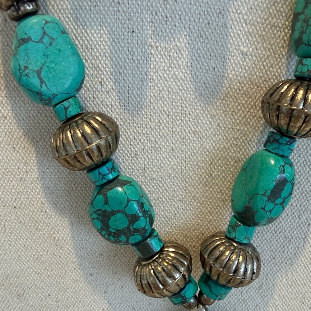 Turquoise Tibetan Silver Necklace and Earring Set - Picture 6 of 12